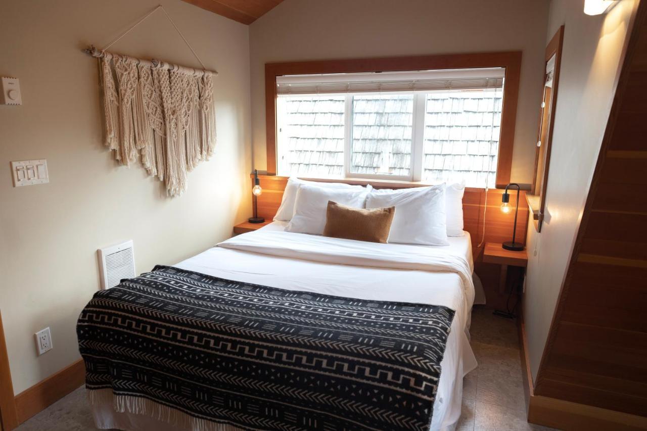The Shoreline Tofino Exterior foto